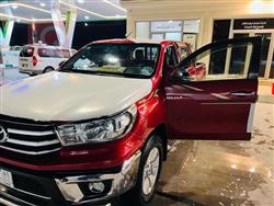 تويوتا هايلوكس